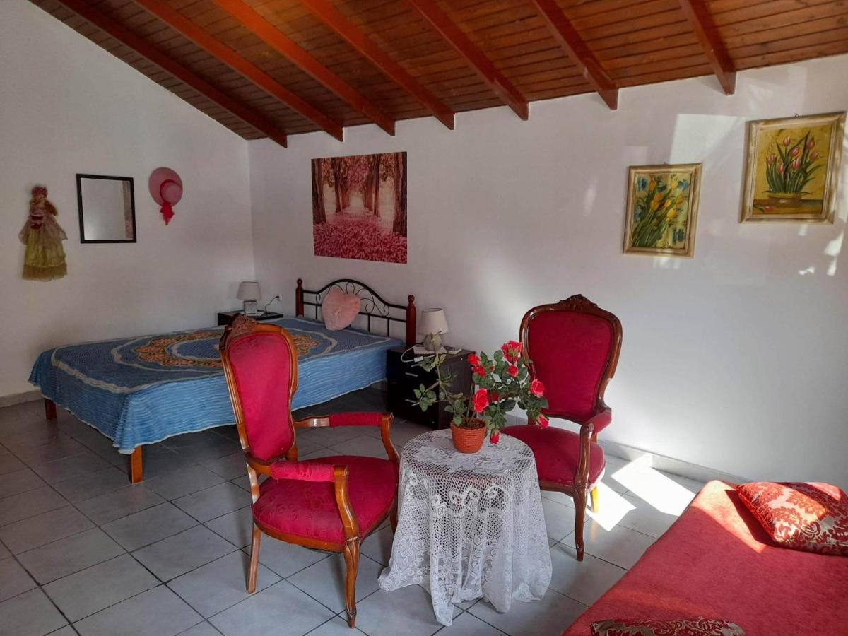 Rianna Studio Theológos Buitenkant foto